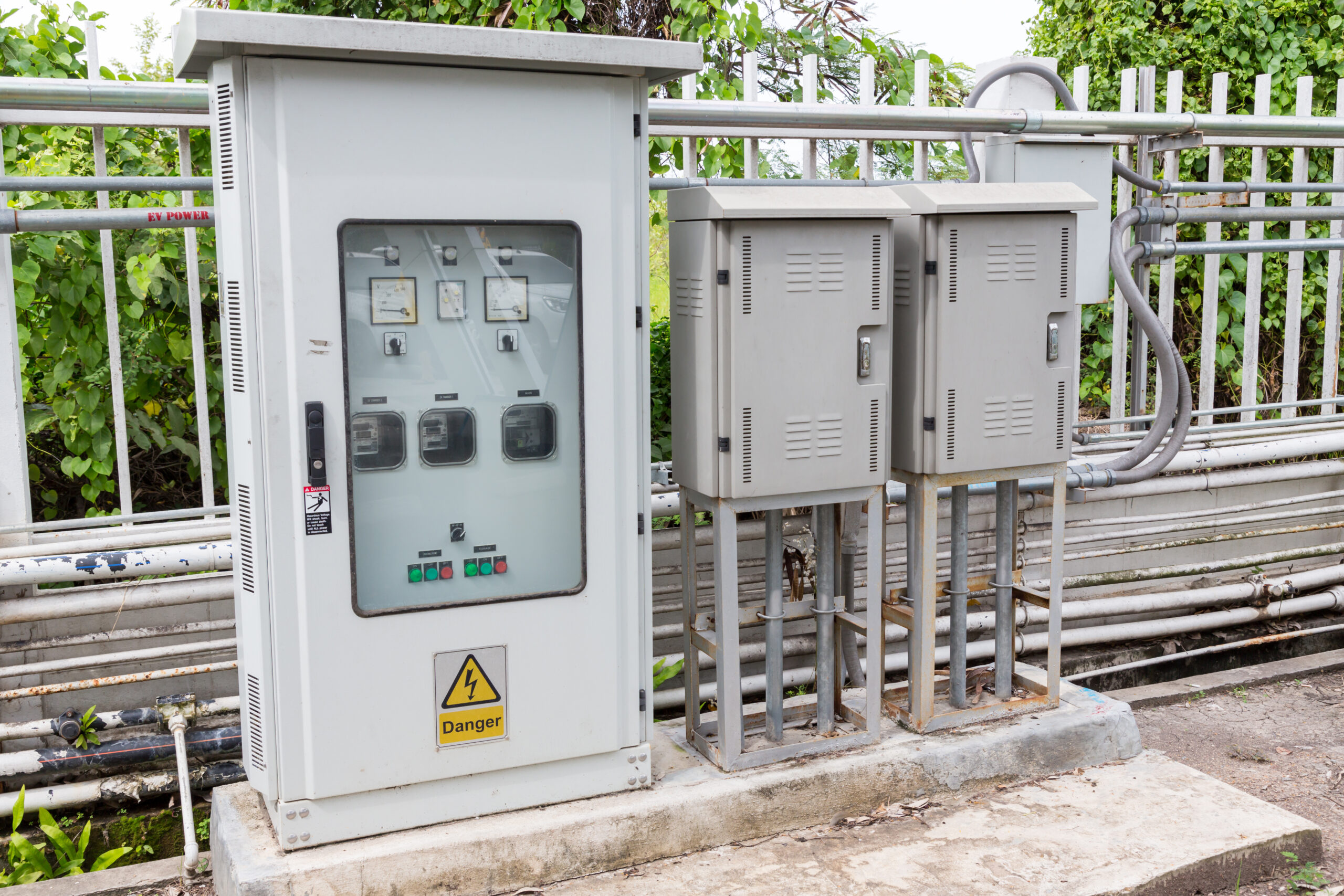 Outdoor electric control box. Circuit controller box. Electric control box with push buttons and switches.Main Power Supply Panel.Electrical Control Panel. Contadores centralizados